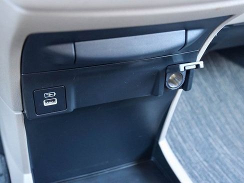 Used 2023 Honda Odyssey EX-L image 23