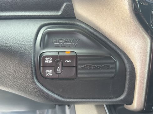 Used 2024 RAM 3500 Laramie AWD/4WD image 18