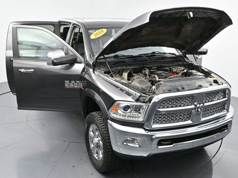 Used 2018 RAM 2500 Laramie AWD/4WD image 44