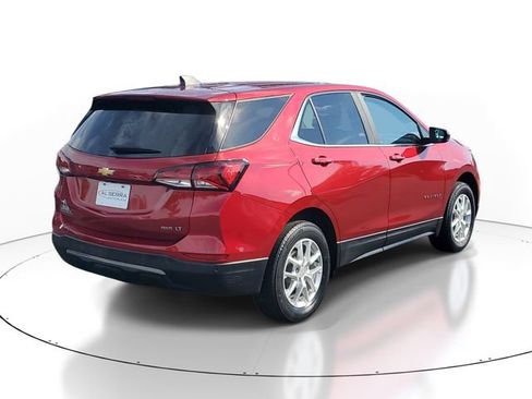 Certified 2024 Chevrolet Equinox LT w/ LPO, Floor Liner Package AWD/4WD image 4