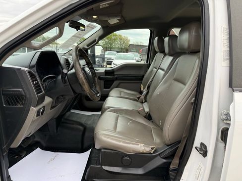 Used 2019 Ford F250 XL w/ Power Equipment Group AWD/4WD image 16