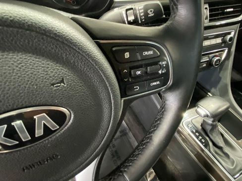 Used 2018 Kia Optima EX w/ Premium Package FWD image 26