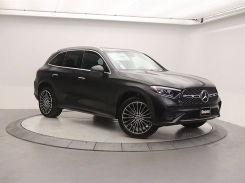 New 2026 Mercedes-Benz GLC 300 image 1
