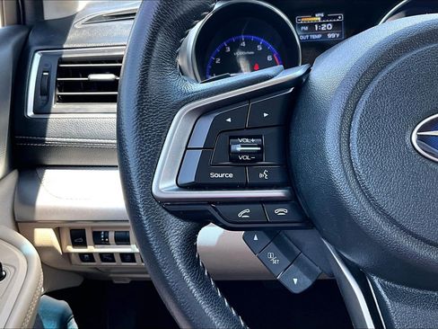 Used 2019 Subaru Outback 2.5i Premium AWD/4WD image 19