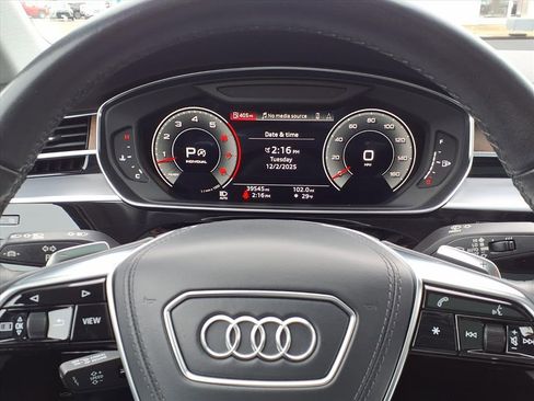 Used 2022 Audi A8 L 3.0T w/ Luxury Package image 9