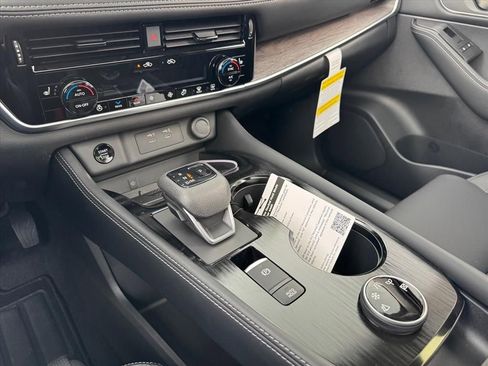 New 2026 Nissan Rogue Platinum AWD/4WD image 20