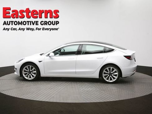 Used 2019 Tesla Model 3 Standard Range image 57