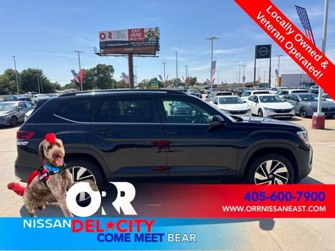 Used 2025 Volkswagen Atlas SE FWD image 6