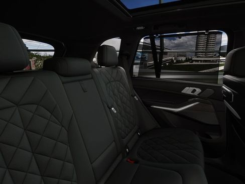 New 2026 BMW X5 xDrive40i w/ M Sport Package image 12