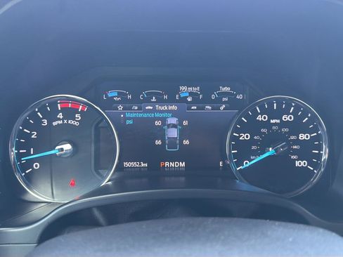 Used 2021 Ford F250 Platinum w/ FX4 Off-Road Package AWD/4WD image 23