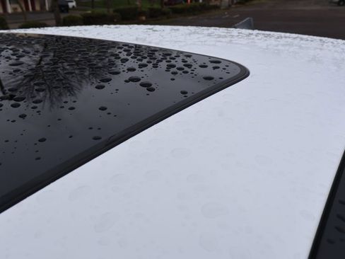 Used 2025 Hyundai Elantra N image 36