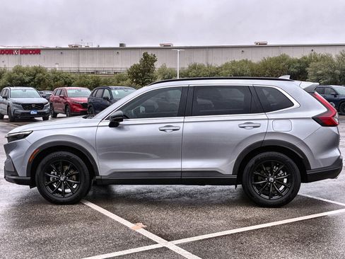 Certified 2025 Honda CR-V Sport image 3
