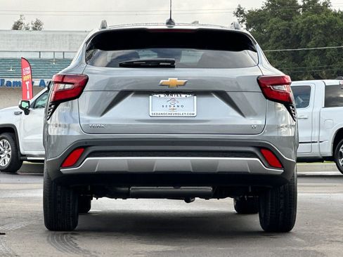 New 2026 Chevrolet Trax LT image 5