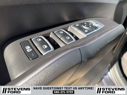 Used 2021 Kia Sorento S image 17