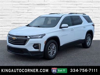 Used 2023 Chevrolet Traverse LT