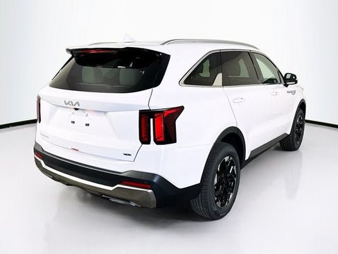 New 2026 Kia Sorento S AWD/4WD image 5