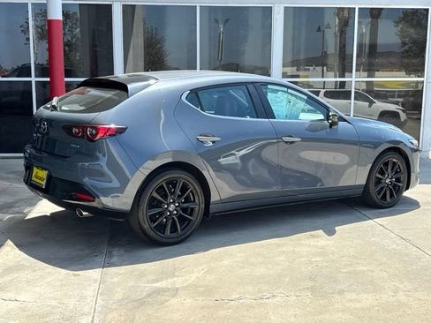 Used 2024 MAZDA MAZDA3 s AWD/4WD image 3