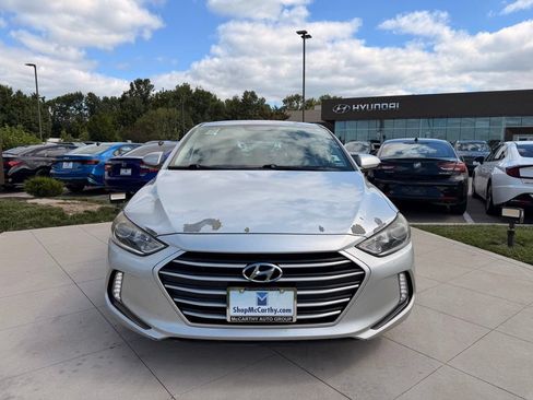 Used 2017 Hyundai Elantra SE w/ SE A/T Tech Package 03 FWD image 12