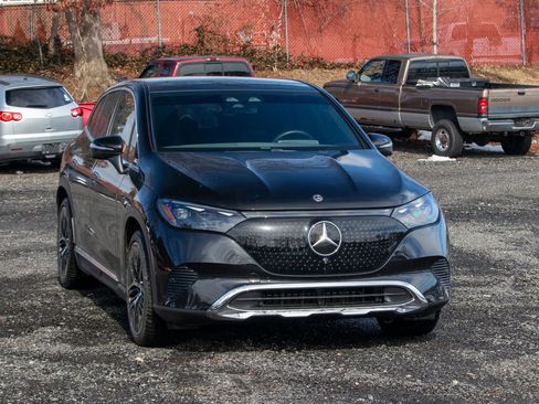 Used 2024 Mercedes-Benz EQE 350+ SUV w/ Driver Assistance Package image 12