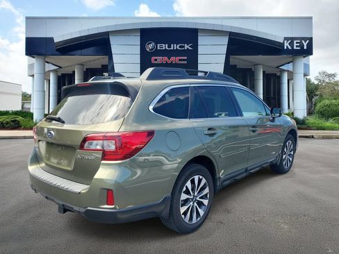Used 2016 Subaru Outback 2.5i Limited AWD/4WD image 4