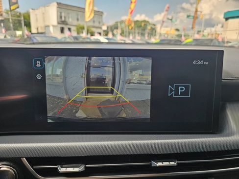 Used 2025 Hyundai Sonata SEL FWD image 31