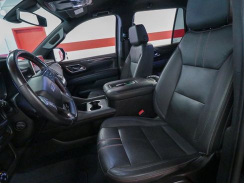 Used 2022 Chevrolet Tahoe RST w/ Luxury Package RWD image 11