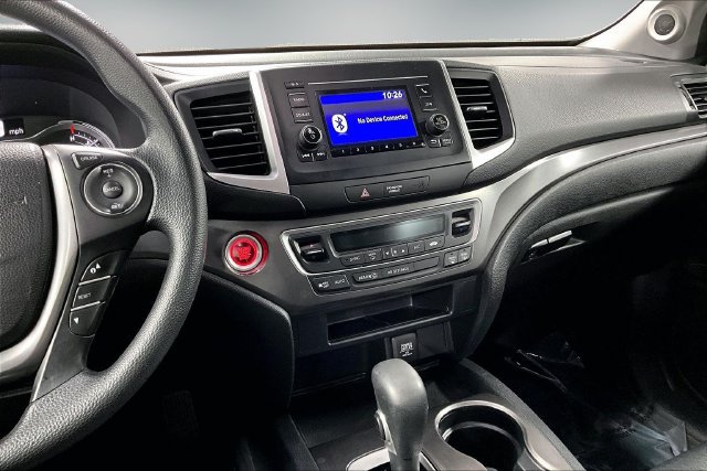 Used 2017 Honda Ridgeline RTS image 11
