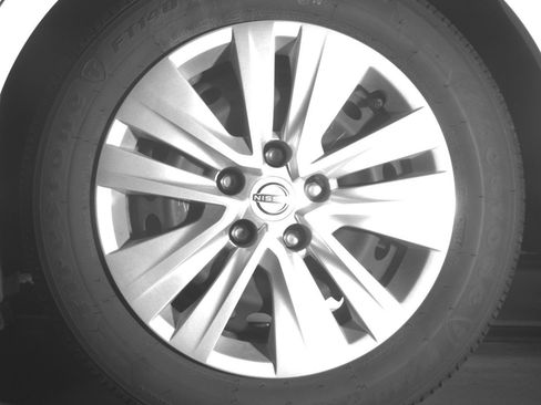 Used 2025 Nissan Sentra S FWD image 17