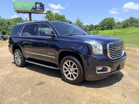 Used 2018 GMC Yukon Denali w/ Denali Ultimate Package RWD image 7
