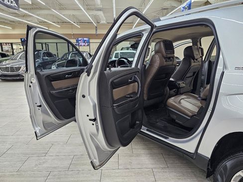 Used 2015 GMC Acadia SLT FWD image 14