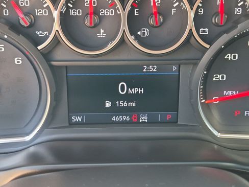 Certified 2021 Chevrolet Silverado 1500 LT AWD/4WD image 15