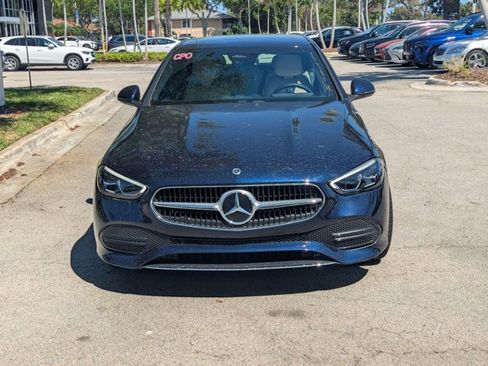 Used 2023 Mercedes-Benz C 300 4MATIC Sedan image 2