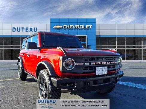 Used 2022 Ford Bronco Black Diamond image 1