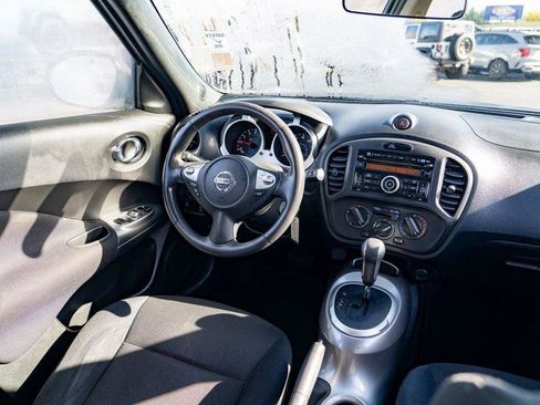 Used 2011 Nissan Juke S w/ Sport Pkg image 24