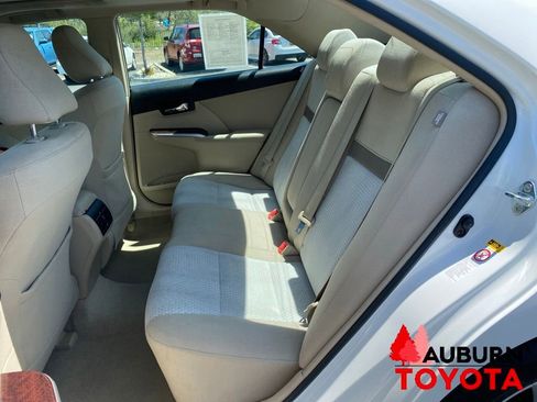 Used 2012 Toyota Camry XLE FWD image 21
