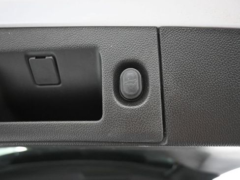 Used 2020 Chevrolet Tahoe LT AWD/4WD image 27