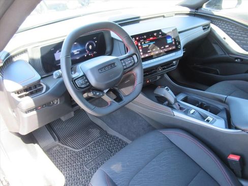 New 2026 Dodge Charger R/T AWD/4WD image 15