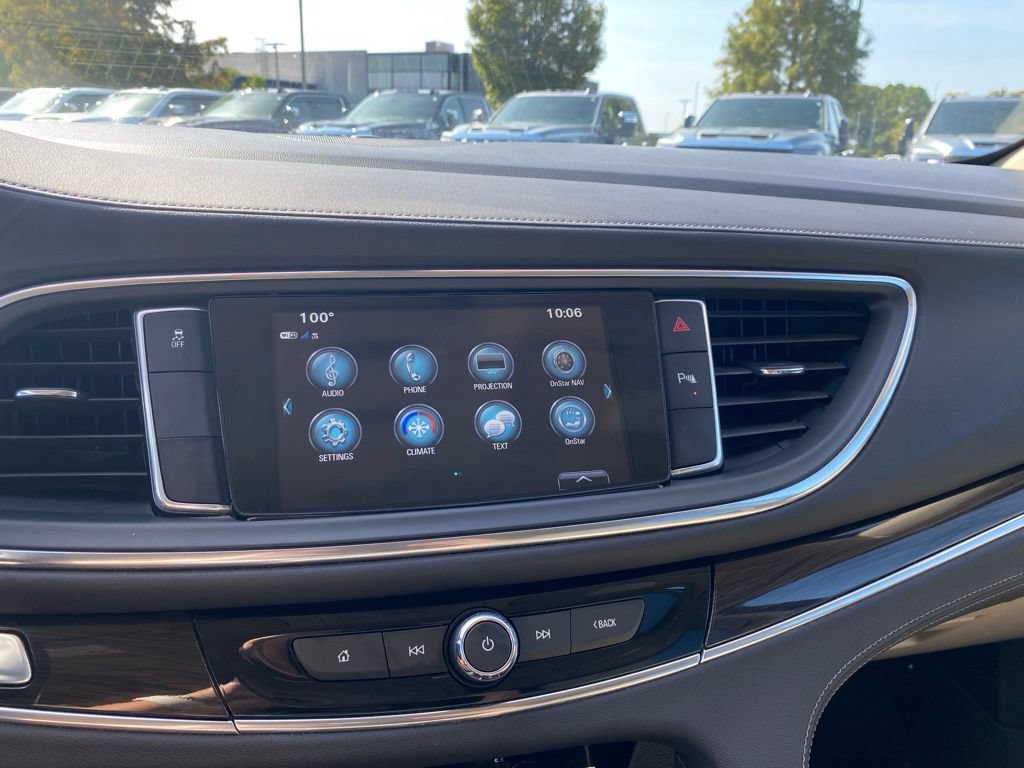 Used 2018 Buick Enclave Essence FWD image 20