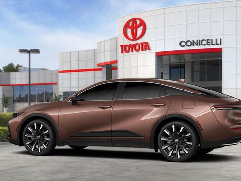 New 2026 Toyota Crown Platinum AWD/4WD image 5