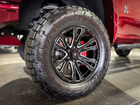 Used 2021 GMC Sierra 1500 AT4 w/ AT4 Premium Package AWD/4WD image 10