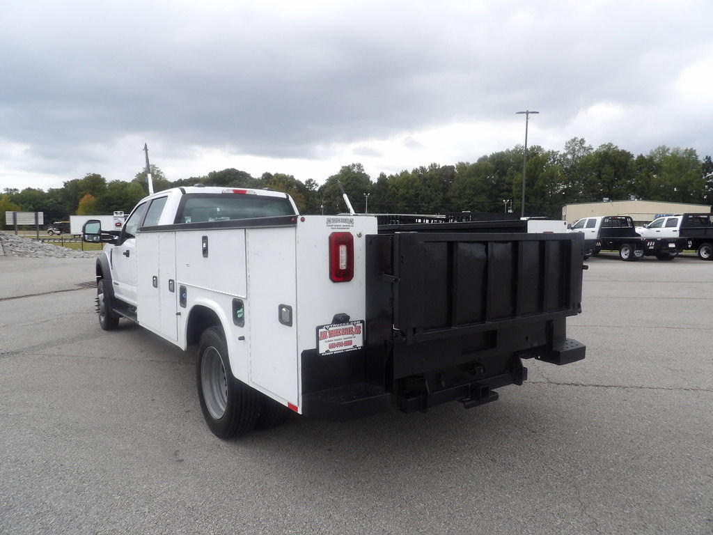 Used 2022 Ford F550 2WD Crew Cab Super Duty w/ Power Equipment Group image 5