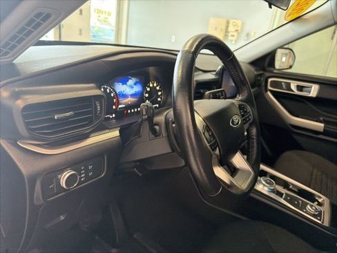 Used 2021 Ford Explorer XLT w/ Class III Trailer Tow Package image 20