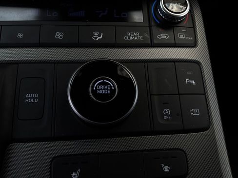 Used 2025 Hyundai Palisade SEL FWD image 26