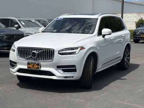 Certified 2023 Volvo XC90 B6 Ultimate w/ Protection Package Premier AWD/4WD image 3