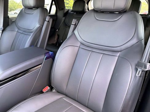 New 2026 Land Rover Range Rover Sport Dynamic SE AWD/4WD image 19