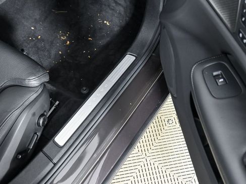 Certified 2025 Volvo S60 T8 Ultra AWD/4WD image 27