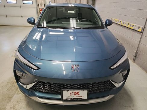New 2026 Buick Envista Avenir image 6