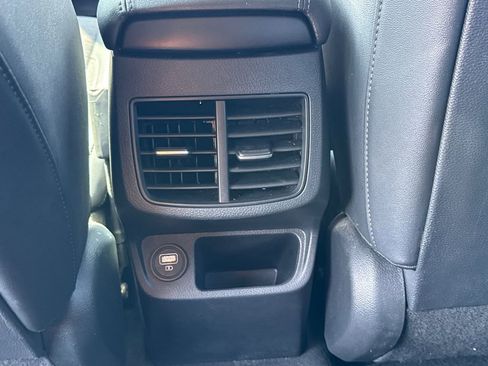 Used 2023 Kia Seltos S image 25