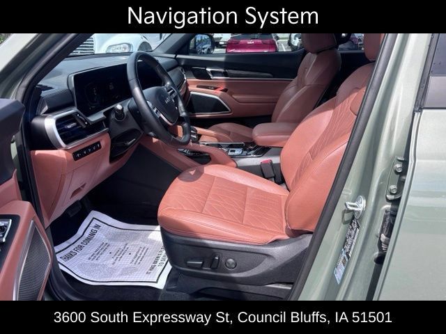 Used 2025 Kia Telluride EX X-Line AWD/4WD image 14