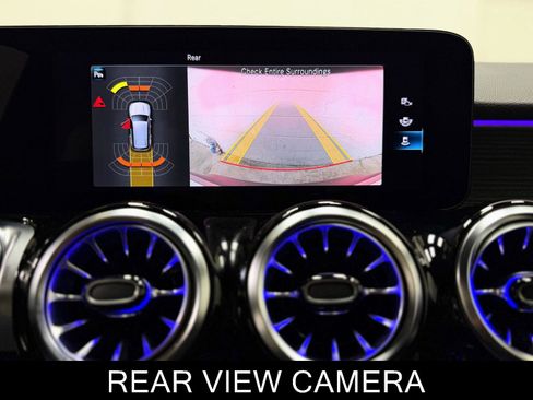 Used 2023 Mercedes-Benz EQB 250+ w/ Exclusive Package image 28